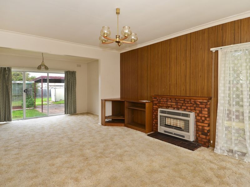 17 Pavo Street, Belmont VIC 3216