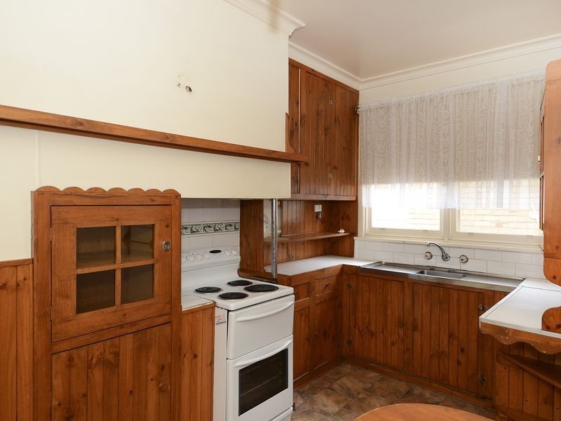 17 Pavo Street, Belmont VIC 3216