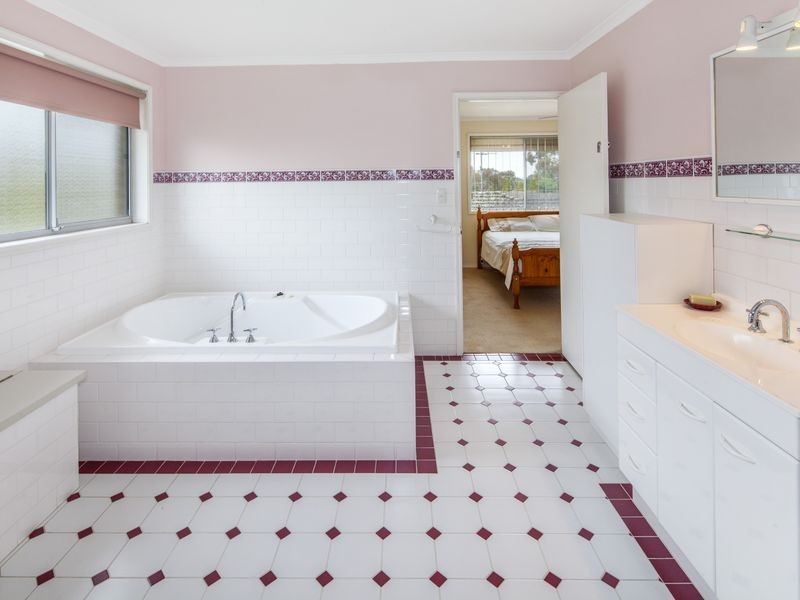 46 Walpole Avenue, Belmont VIC 3216