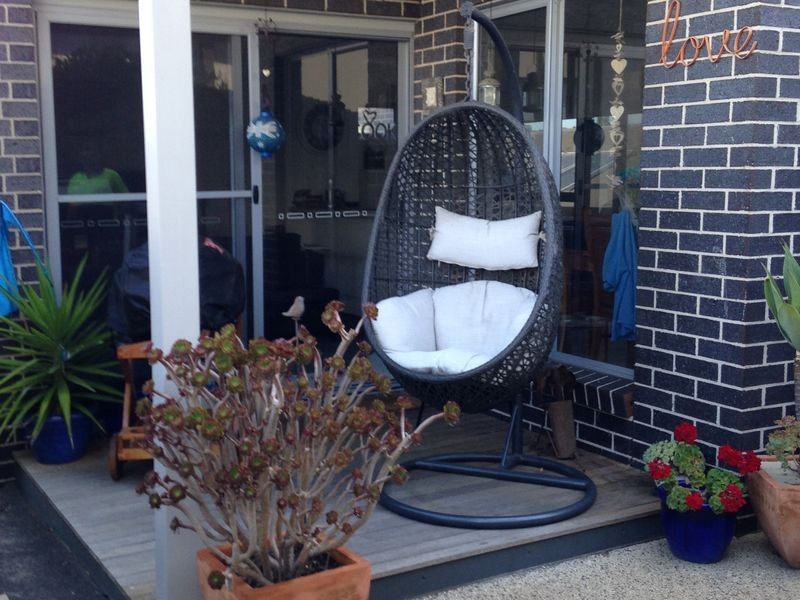 2/4 Karrakatta Grove, Highton VIC 3216