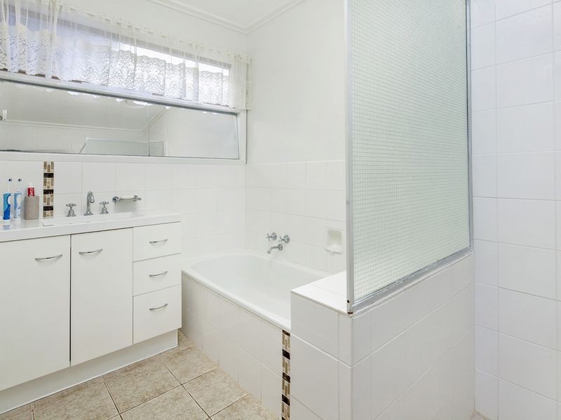 48 Heyers Road, Grovedale VIC 3216