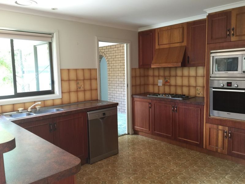 25 Dunsmore Road, Highton VIC 3216