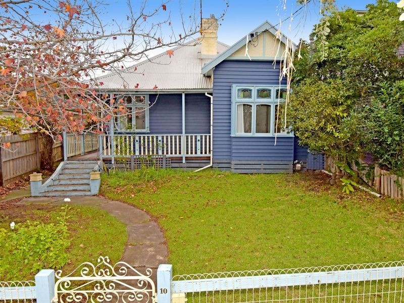 10 Collins Street, Belmont VIC 3216