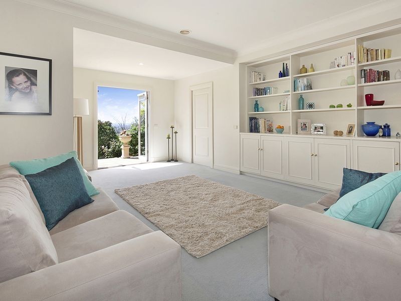 12 Thoroughbred Drive, Highton VIC 3216