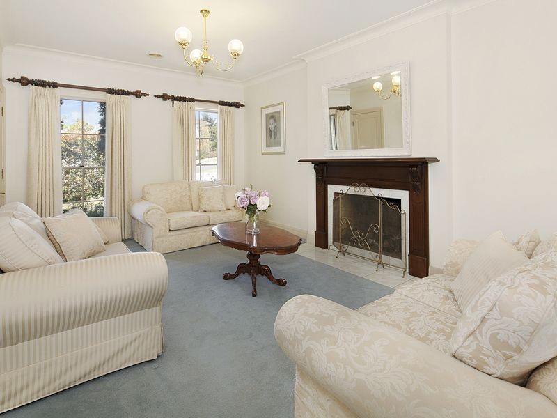 12 Thoroughbred Drive, Highton VIC 3216