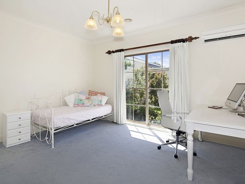12 Thoroughbred Drive, Highton VIC 3216
