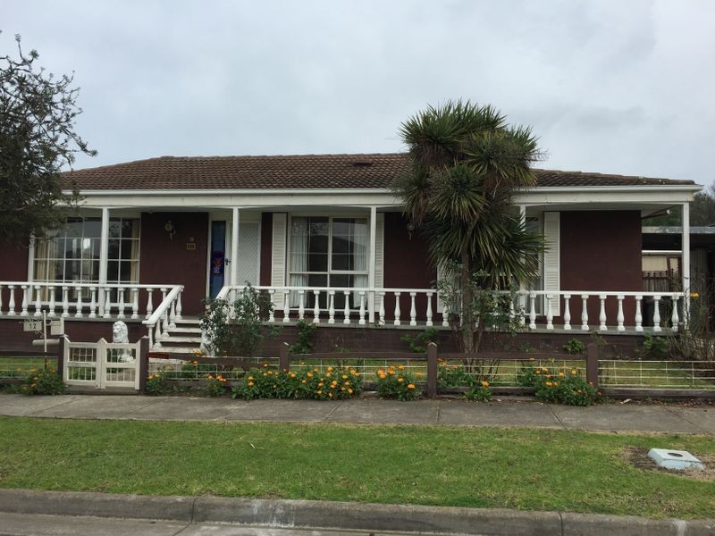 12 Colac Grove, Belmont VIC 3216