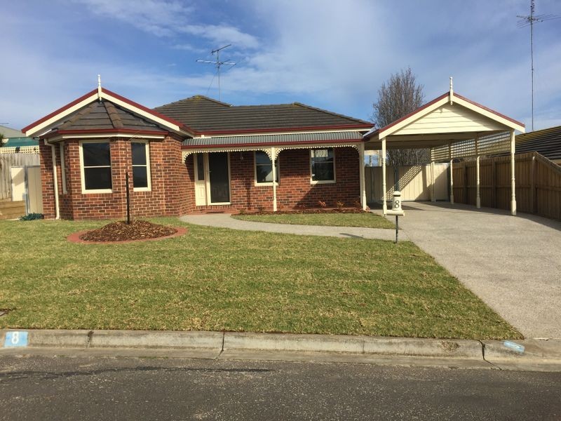 8 Kambalda Court, Leopold VIC 3224