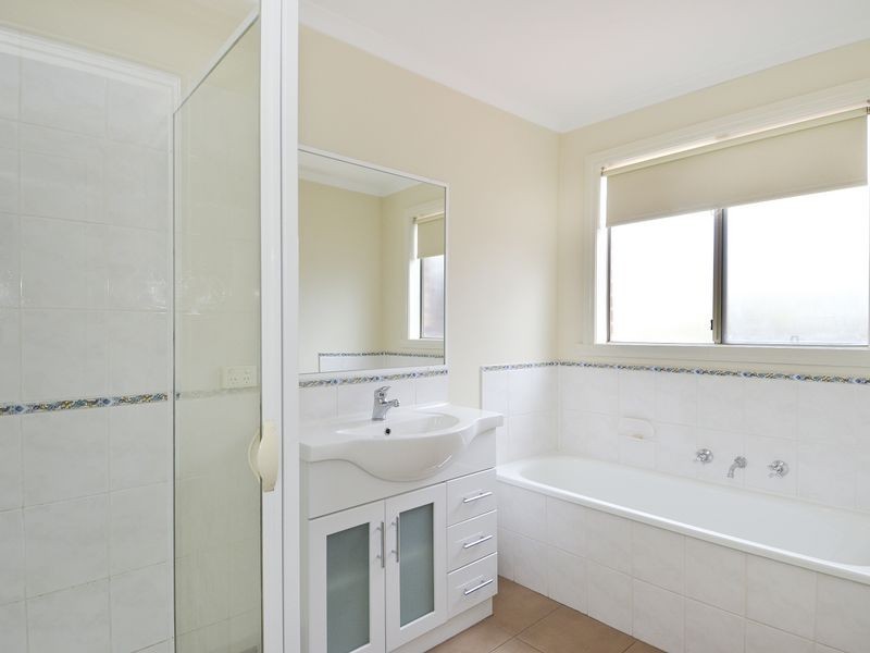 1/38 Peter Street, Grovedale VIC 3216