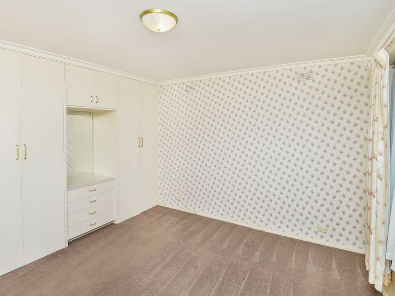 33 Kana Street, Grovedale VIC 3216