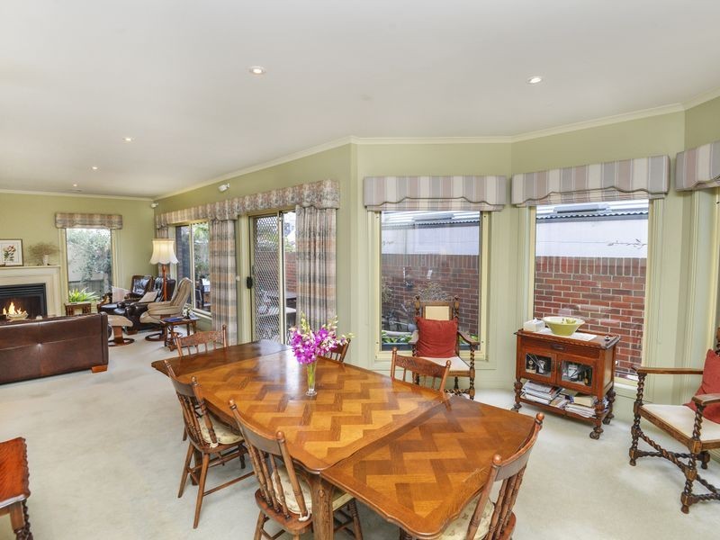 44 Villamanta Street, Geelong West VIC 3218