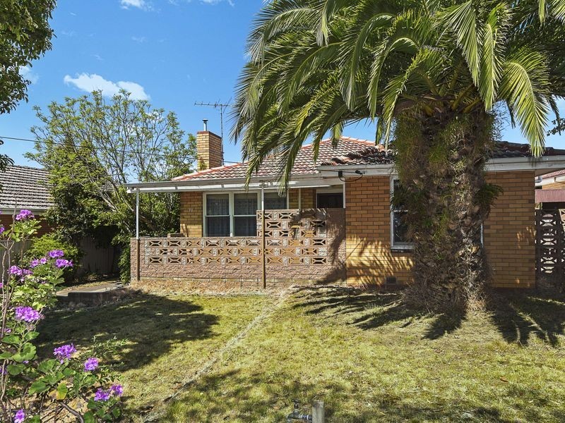 31 Cuthbert Avenue, Highton VIC 3216