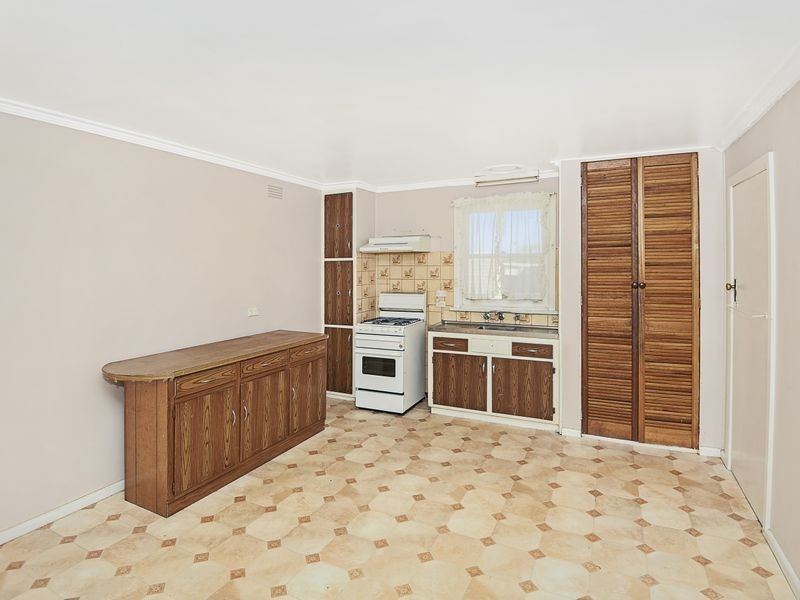 31 Cuthbert Avenue, Highton VIC 3216