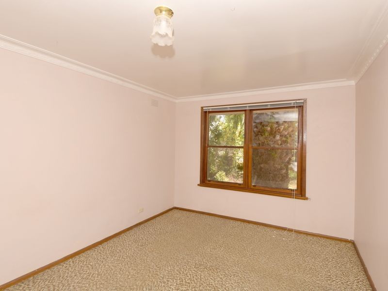 31 Cuthbert Avenue, Highton VIC 3216