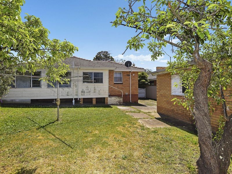 31 Cuthbert Avenue, Highton VIC 3216