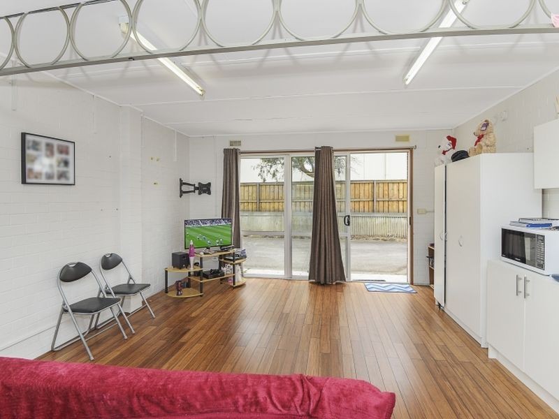 2A Francis Street, Belmont VIC 3216