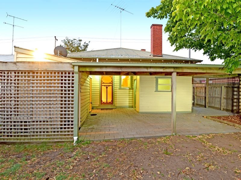 71 West Fyans Street, Newtown VIC 3220