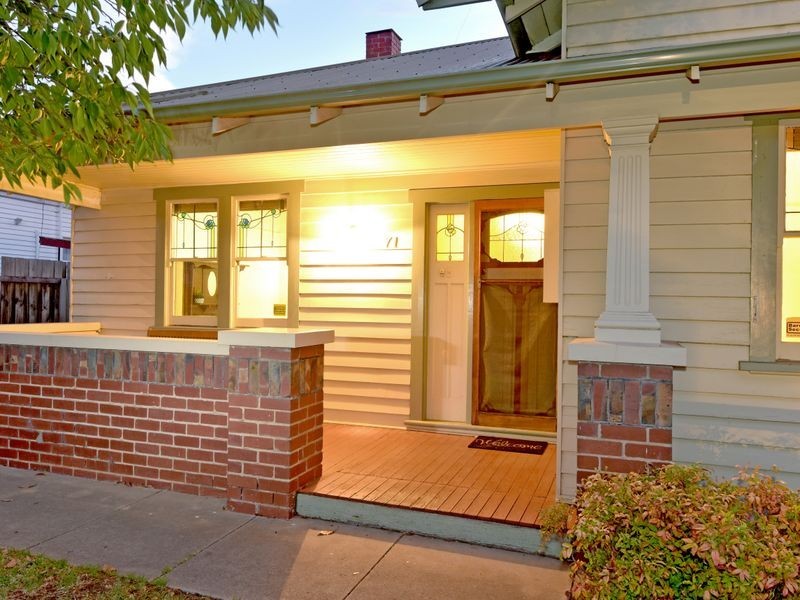 71 West Fyans Street, Newtown VIC 3220