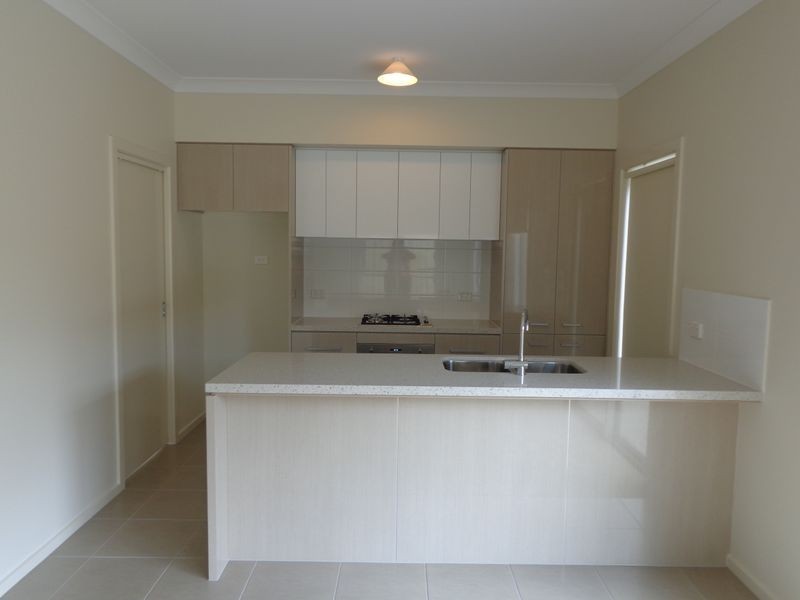 6 Orpington Crescent, Marshall VIC 3216