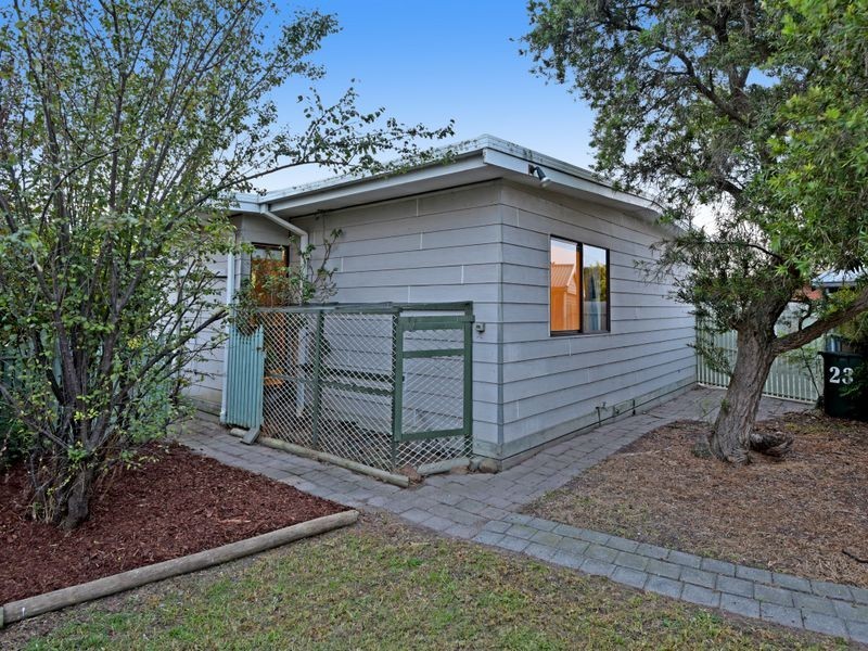 23 Anthony Street, Newcomb VIC 3219