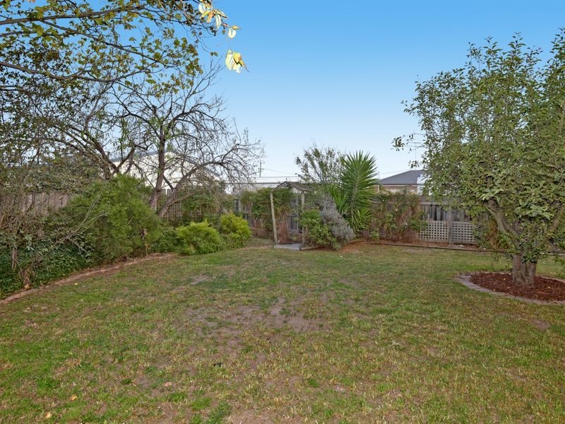 23 Anthony Street, Newcomb VIC 3219