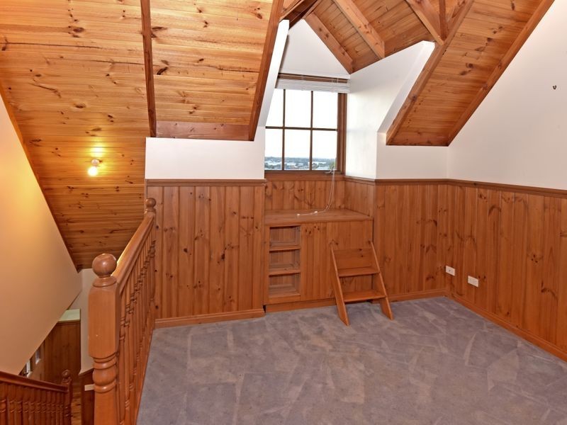 9 Willesden Drive, Waurn Ponds VIC 3216