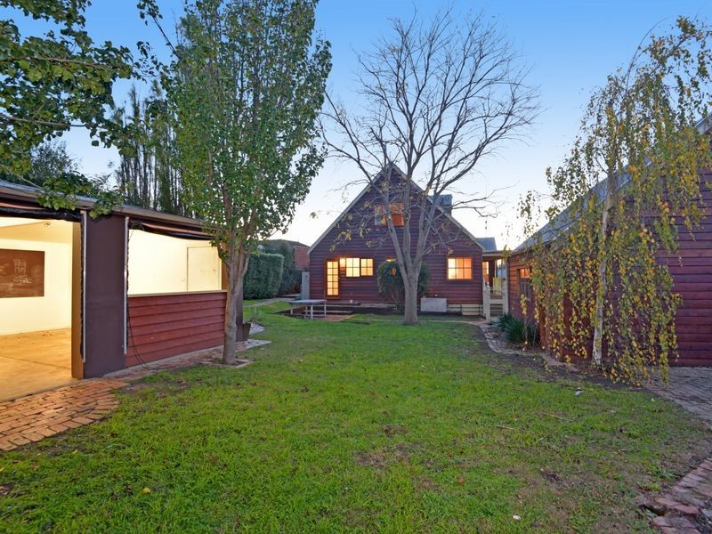 9 Willesden Drive, Waurn Ponds VIC 3216