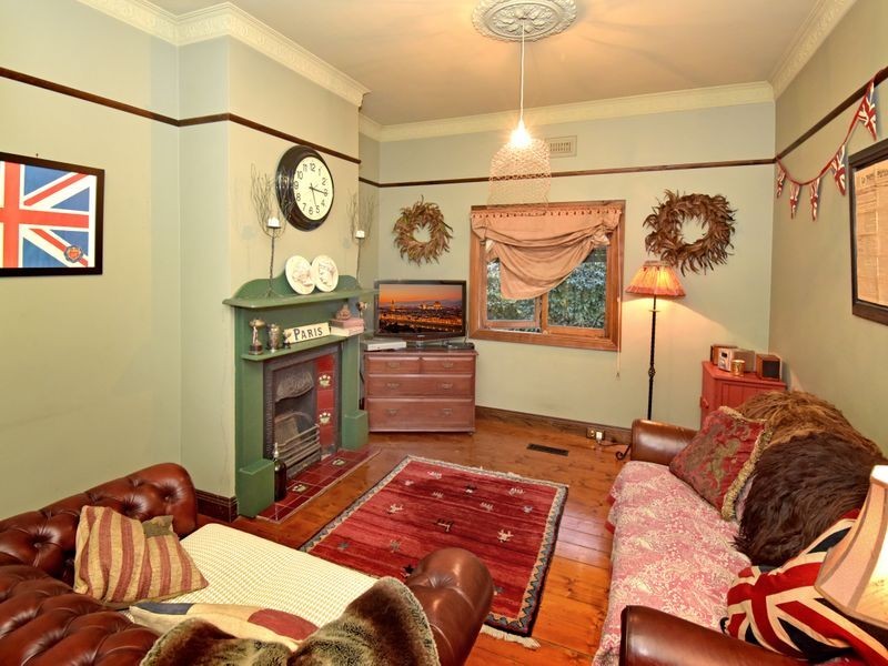 31a Mervyn Street, Newtown VIC 3220