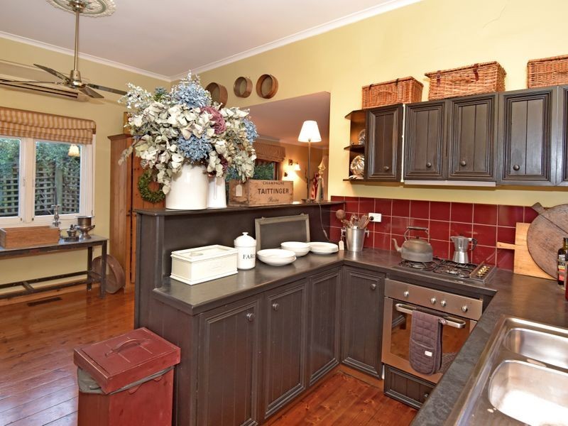 31a Mervyn Street, Newtown VIC 3220