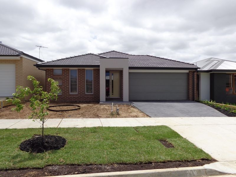 5 Rainford Place, Mount Duneed VIC 3216