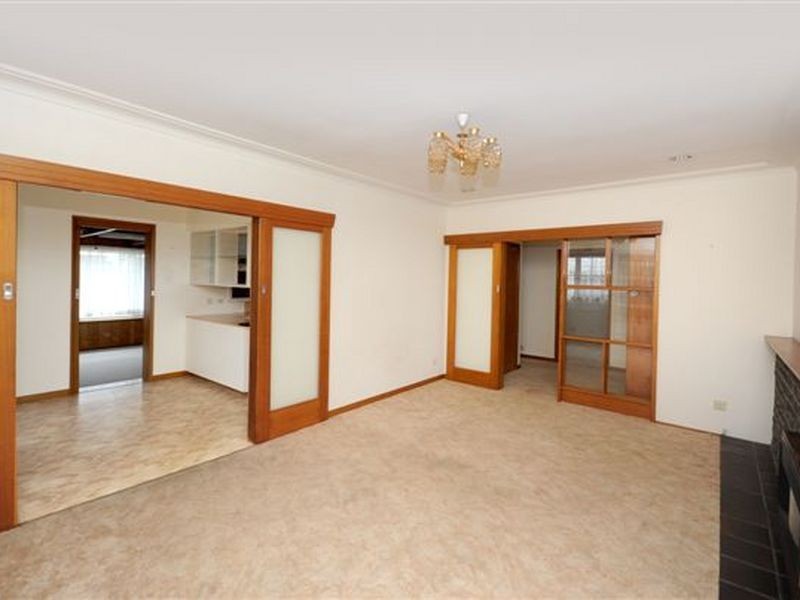 4 Evwick Crescent, Highton VIC 3216