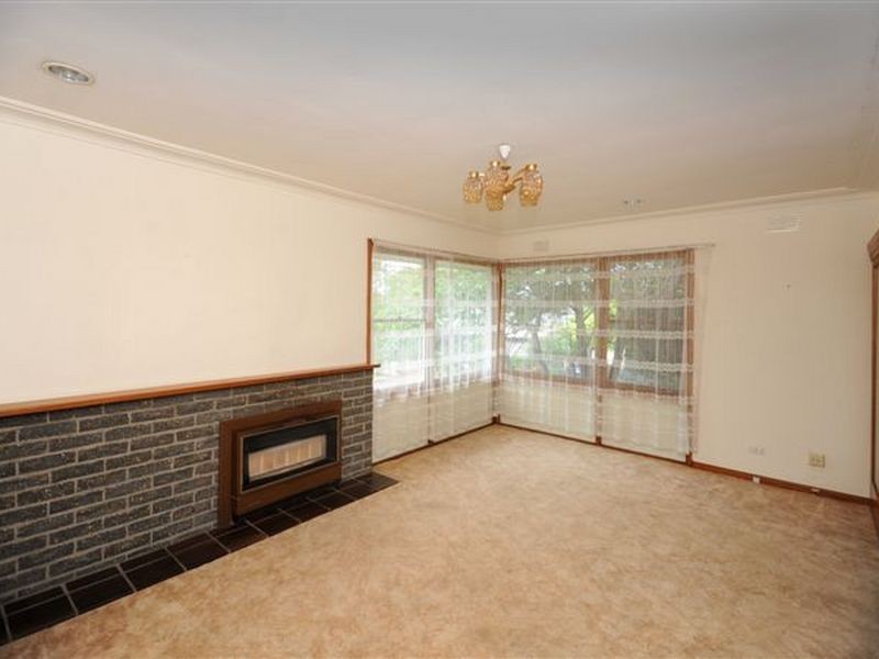 4 Evwick Crescent, Highton VIC 3216