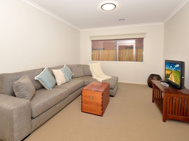 102 Sovereign Drive, Mount Duneed VIC 3216