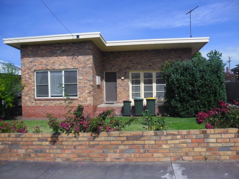 2 Stanley Street, Newtown VIC 3220