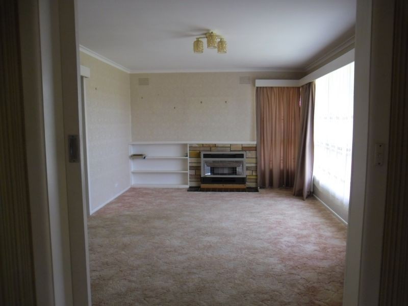 4 Elliott Avenue, Highton VIC 3216