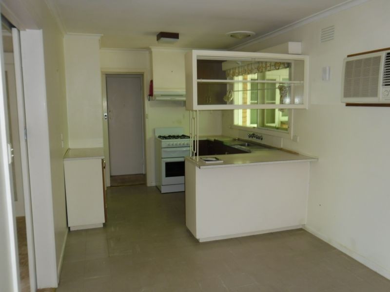 4 Elliott Avenue, Highton VIC 3216