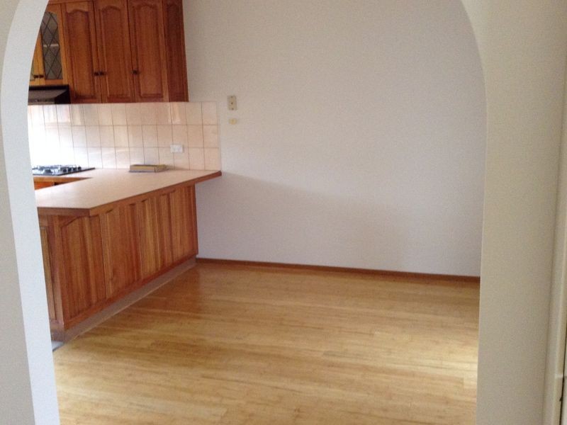 1/7 Homewood Lane, Highton VIC 3216