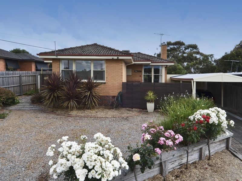 42 Cuthbert Avenue, Highton VIC 3216
