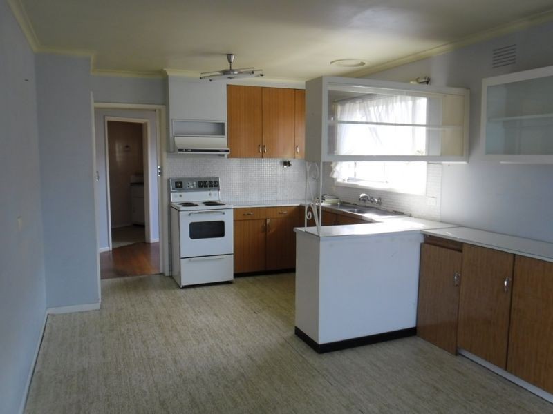 28 Elliott Avenue, Highton VIC 3216