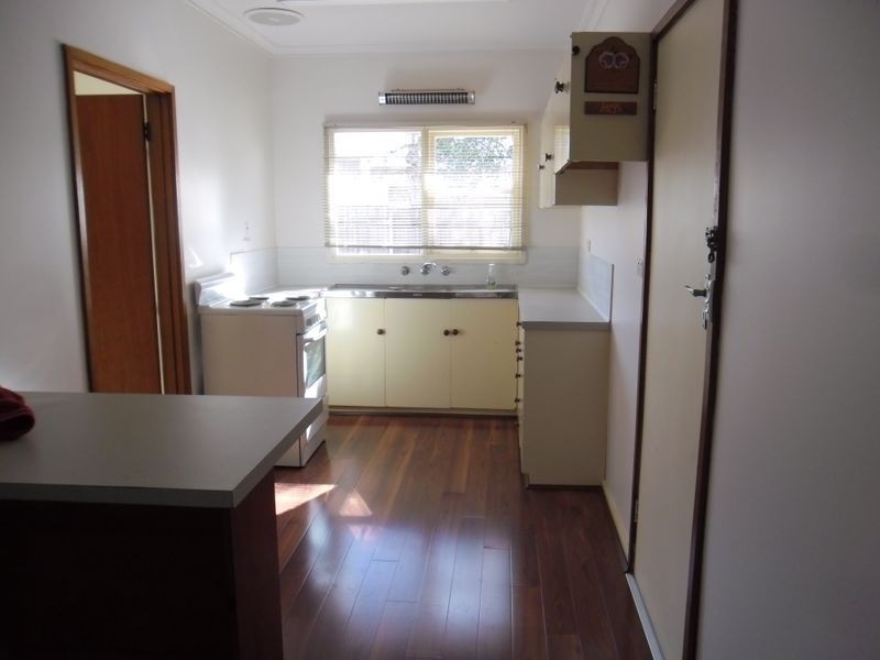 3/92 Aphrasia Street, Newtown VIC 3220