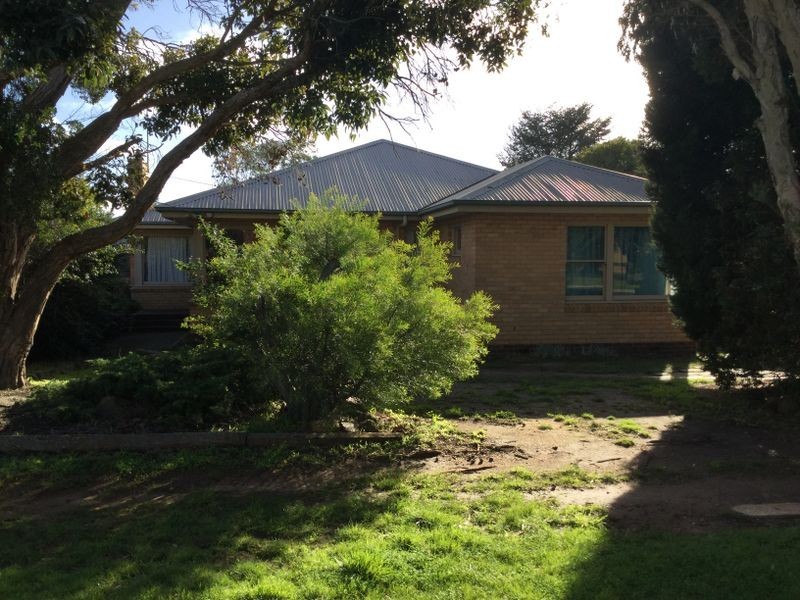 6 Caroline Street, Highton VIC 3216