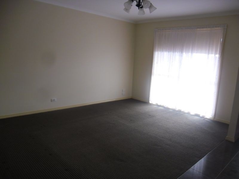 8 Verdal Court, Grovedale VIC 3216