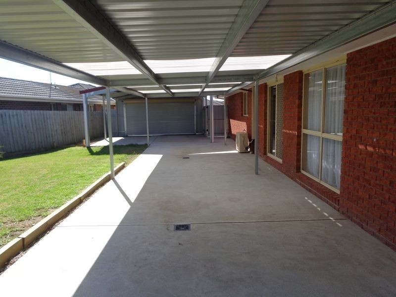 8 Verdal Court, Grovedale VIC 3216
