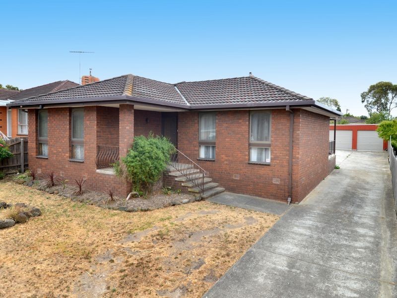 12 Kidman Avenue, Belmont VIC 3216