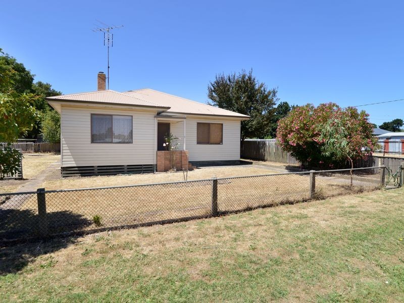 6 Cossar Street, Winchelsea VIC 3241