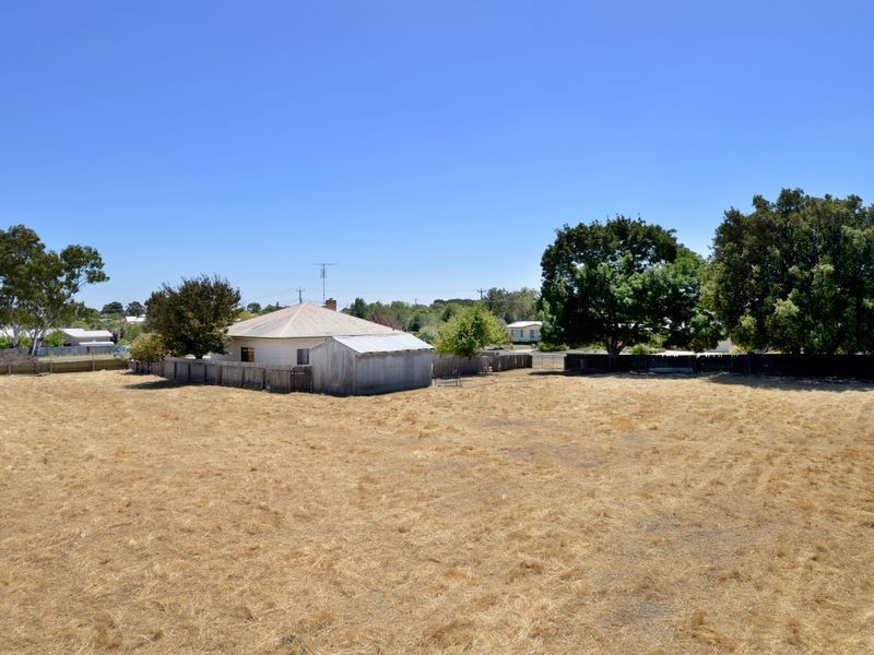 6 Cossar Street, Winchelsea VIC 3241