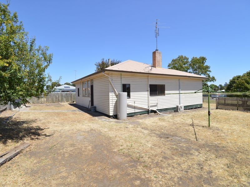 6 Cossar Street, Winchelsea VIC 3241