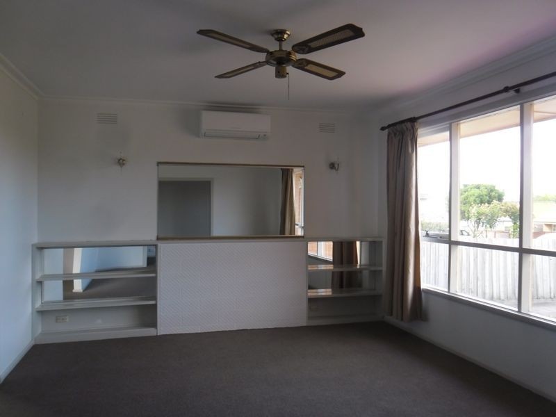 38 Colac Grove, Belmont VIC 3216