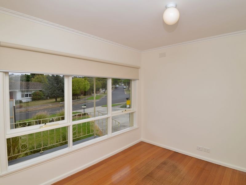 1/14 Elcho Street, Newtown VIC 3220