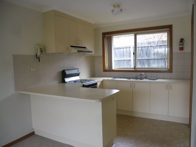 3/172 Thornhill Road, Highton VIC 3216